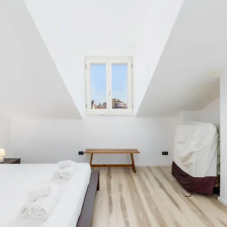 Spazioso Nel Centro Della Citta * Турин