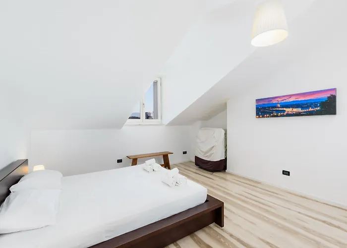 Spazioso Nel Centro Della Citta *