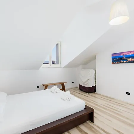 Spazioso Nel Centro Della Citta *